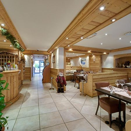 Hotel Du Commerce Thones Luaran gambar